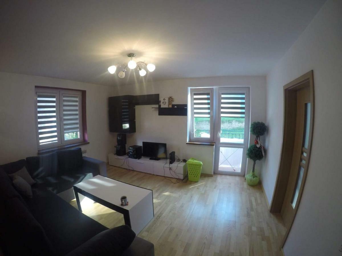 Noclegi u Gosi Ustrzyki Dolne Esterno foto