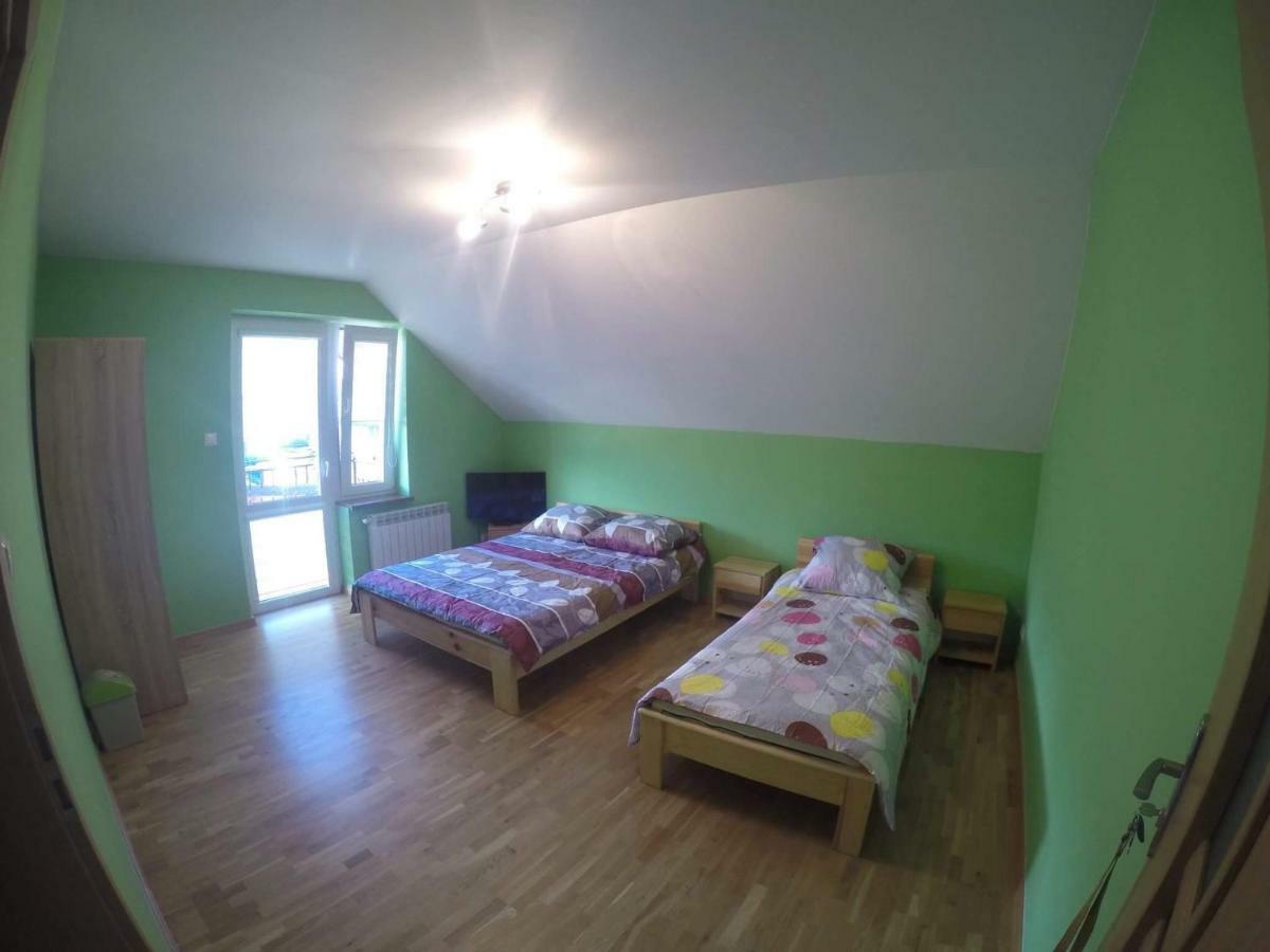 Noclegi u Gosi Ustrzyki Dolne Esterno foto