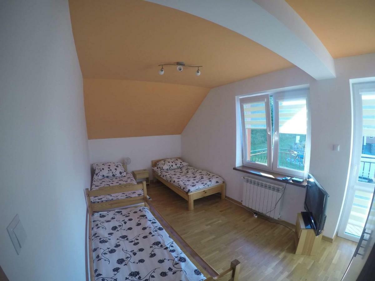Noclegi u Gosi Ustrzyki Dolne Esterno foto